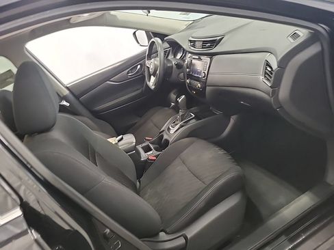 Used 2020 Nissan Rogue SV AWD/4WD image 13