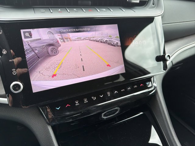 New 2026 Jeep Grand Cherokee Altitude AWD/4WD image 18