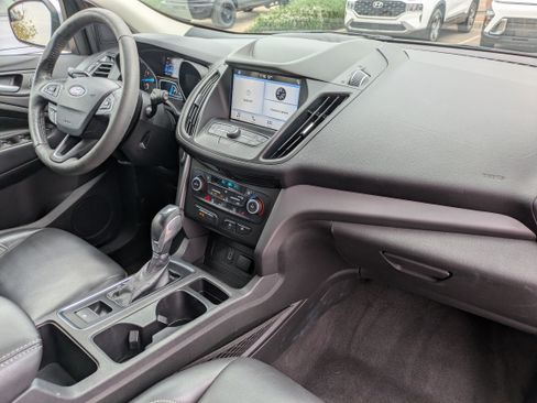 Used 2019 Ford Escape SEL image 12
