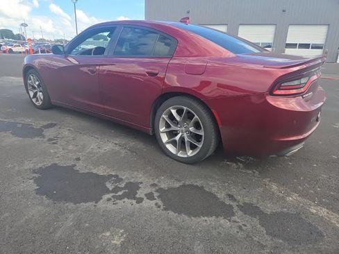 Used 2020 Dodge Charger SXT w/ Plus Group RWD image 9