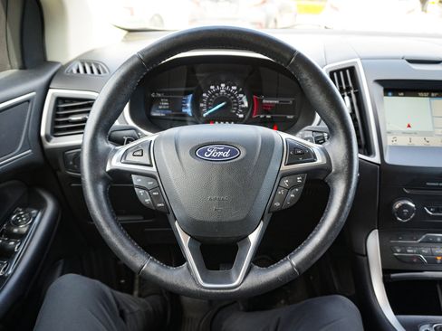 Used 2018 Ford Edge SEL w/ Equipment Group 201A image 14