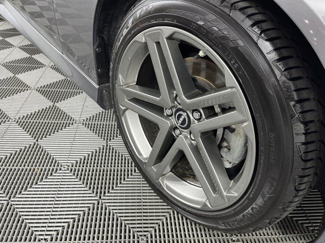 Used 2024 Nissan Z Sport w/ Floor Mat Package RWD image 12