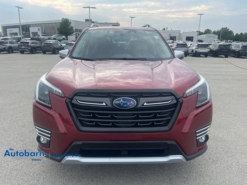 Used 2024 Subaru Forester Touring w/ Convenience Package AWD/4WD image 8
