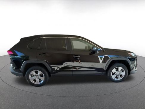 Used 2025 Toyota RAV4 LE image 25