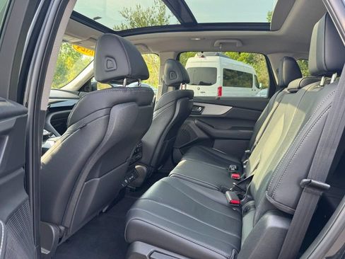 Certified 2024 Acura MDX w/ Technology Package AWD/4WD image 13