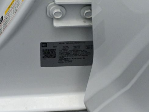 Used 2024 Chevrolet Malibu RS image 35