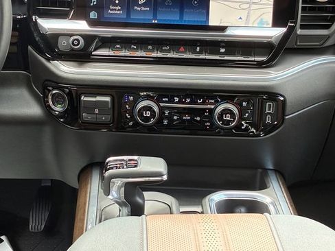 New 2026 Chevrolet Silverado 1500 High Country AWD/4WD image 20