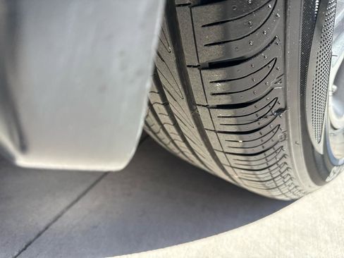 Used 2015 Honda Odyssey Touring Elite image 15