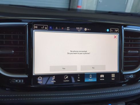 New 2026 Chrysler Pacifica Limited AWD/4WD image 23