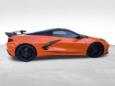 Used 2022 Chevrolet Corvette Stingray Coupe w/ Z51 Performance Package RWD image 6