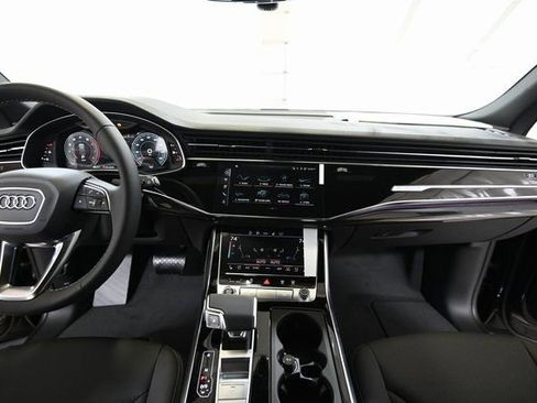 Used 2026 Audi Q8 Premium Plus AWD/4WD image 2