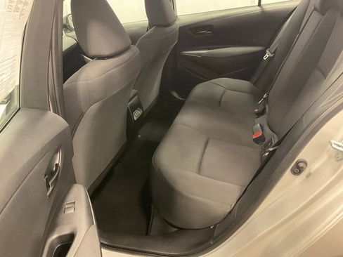 Used 2024 Toyota Corolla LE image 30