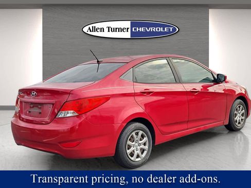 Used 2013 Hyundai Accent GLS image 6