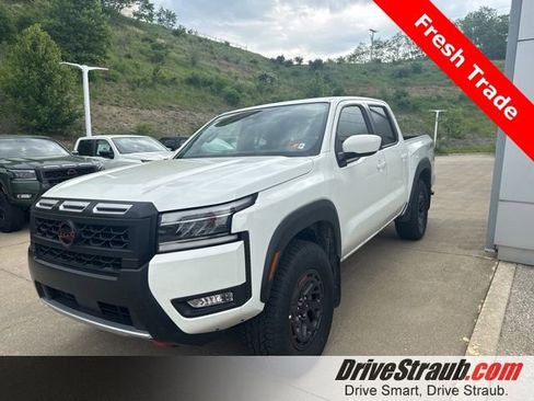 Certified 2025 Nissan Frontier PRO-4X w/ Interior Protection Package AWD/4WD image 1