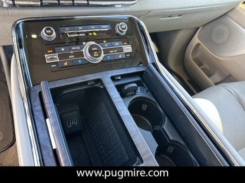 Used 2021 Lincoln Navigator Reserve w/ Luxury Package image 33