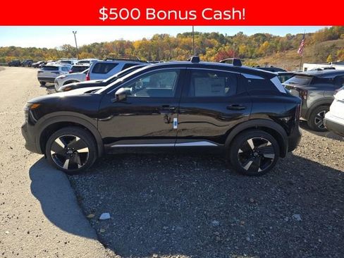 New 2026 Nissan Kicks SR w/ Cold Weather Package image 2