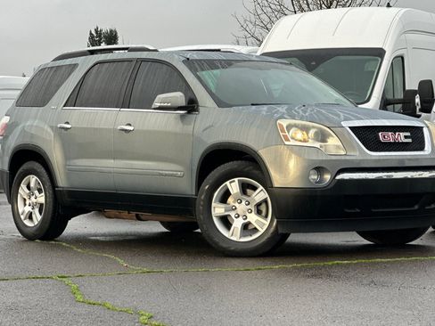Used 2008 GMC Acadia SLT w/ Convenience Package image 2