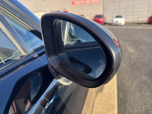 Used 2018 FIAT 124 Spider Abarth w/ Convenience Group image 20