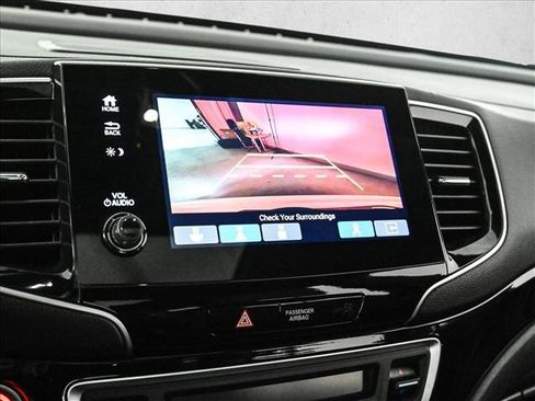 Used 2021 Honda Pilot Black Edition image 14