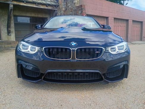 Used 2015 BMW M4 Convertible RWD image 3