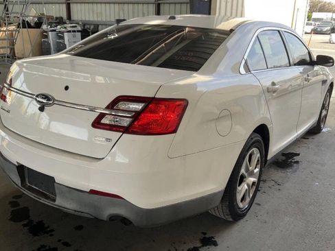 Used 2015 Ford Taurus Police Interceptor AWD image 3