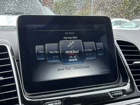 Certified 2017 Mercedes-Benz GLE 350 image 23