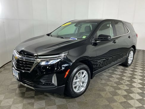 Used 2024 Chevrolet Equinox LT AWD/4WD image 4