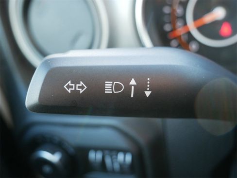 Used 2022 Jeep Wrangler Willys image 16