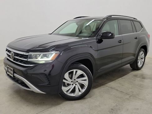 Used 2021 Volkswagen Atlas SE image 35