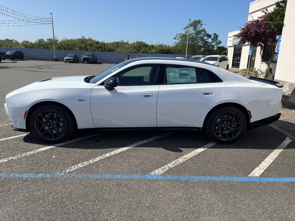 New 2026 Dodge Charger R/T AWD/4WD image 4