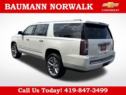 Used 2017 GMC Yukon XL Denali w/ Open Road Package AWD/4WD image 5
