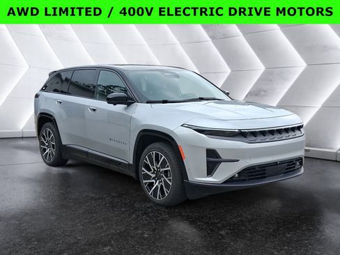 New 2025 Jeep Wagoneer S Limited image 8