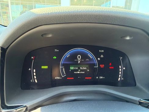 Used 2026 Toyota Camry SE w/ Convenience Package FWD image 7