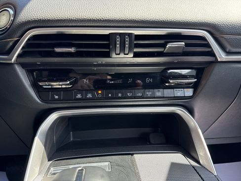 Certified 2025 MAZDA CX-90 3.3 Turbo w/ Preferred Package AWD/4WD image 37