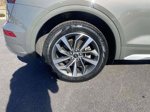 Certified 2024 Audi Q5 2.0T Premium Plus image 11