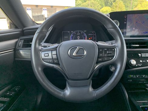 Used 2022 Lexus ES 350 w/ Premium Package FWD image 18