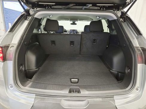Used 2025 Chevrolet Blazer LT w/ Midnight/Sport Edition image 10