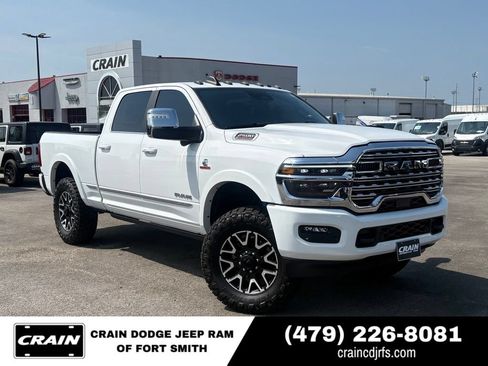 Used 2025 RAM 2500 Limited AWD/4WD image 1