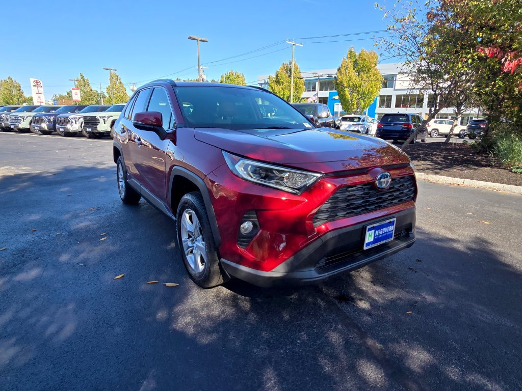 Certified 2019 Toyota RAV4 XLE w/ Convenience Package AWD/4WD image 11