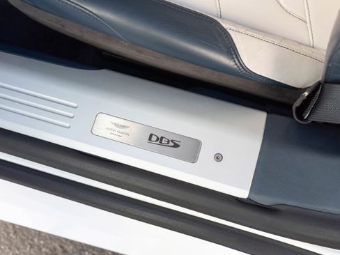 Used 2019 Aston Martin DBS Superleggera image 16