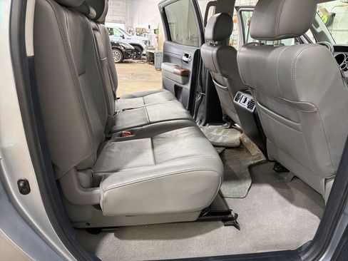 Used 2011 Toyota Tundra Limited w/ Memory Pkg AWD/4WD image 20