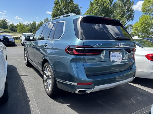 Used 2026 BMW X7 xDrive40i AWD/4WD image 15