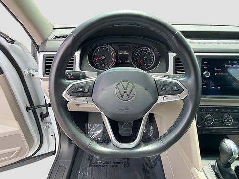 Used 2021 Volkswagen Atlas SE FWD image 38