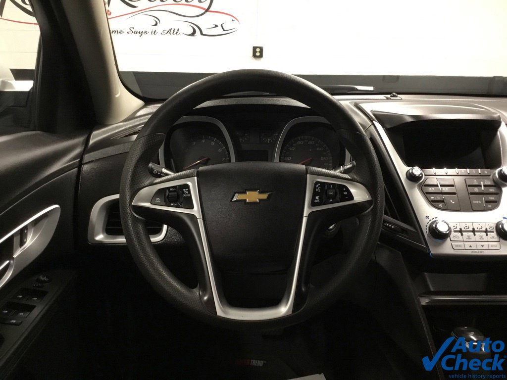 Used 2017 Chevrolet Equinox LT AWD/4WD image 25