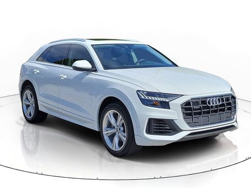 Used 2023 Audi Q8 Premium Plus w/ Premium Plus Package AWD/4WD image 1