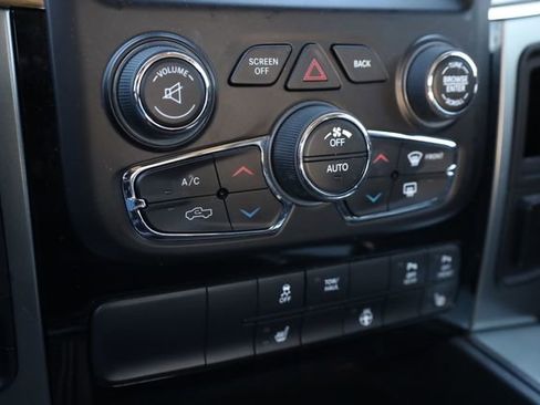 Used 2015 RAM 1500 Sport w/ Convenience Group image 19