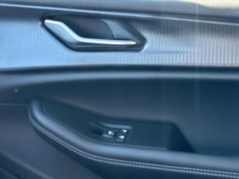 New 2025 Jeep Grand Cherokee Laredo X RWD image 28