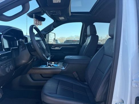 Used 2026 Chevrolet Silverado 3500 High Country w/ High Country Premium Package image 5