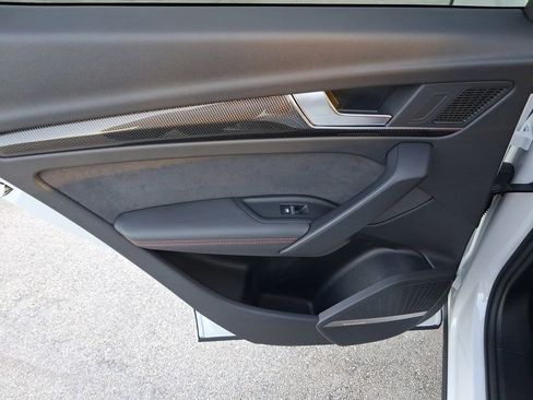 Used 2025 Audi SQ5 Premium Plus image 13