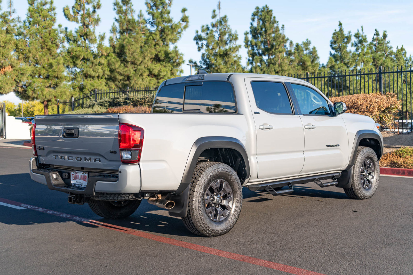 Certified 2021 Toyota Tacoma SR5 w/ Trail Edition AWD/4WD image 9